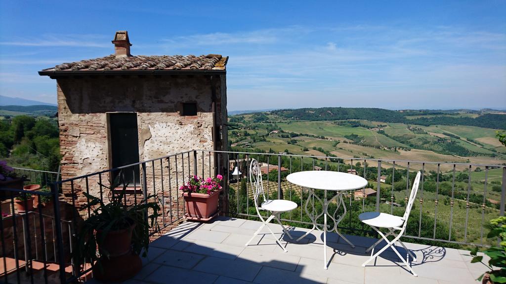 Holiday House Montepulciano - Il Torrino Exterior foto
